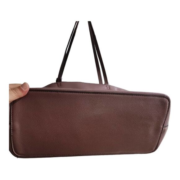 Tory Burch McGraw Pebbled Leather Tote - Picture 6 of 13